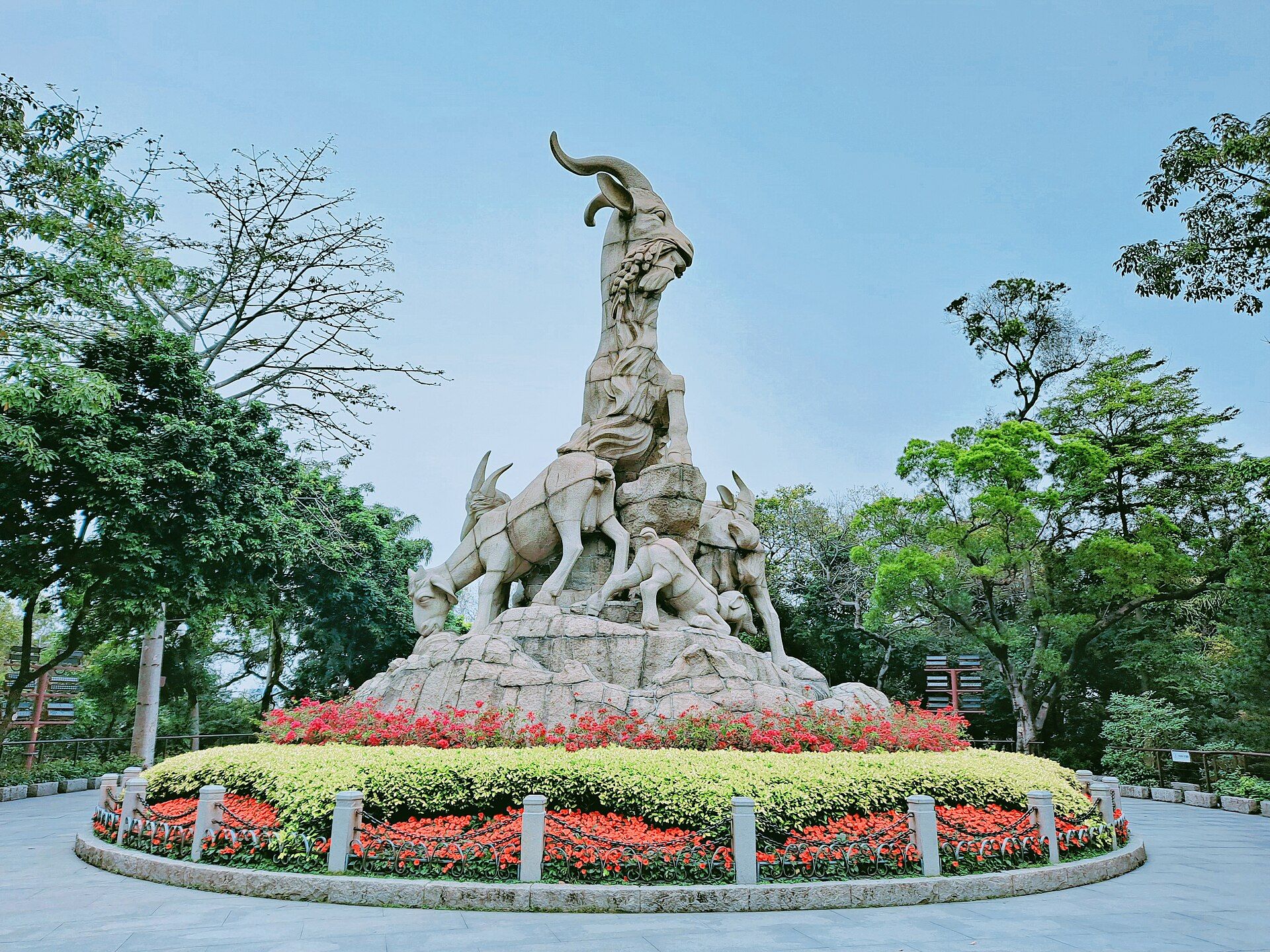 Five Rams Sculpture, Yuexiu Park